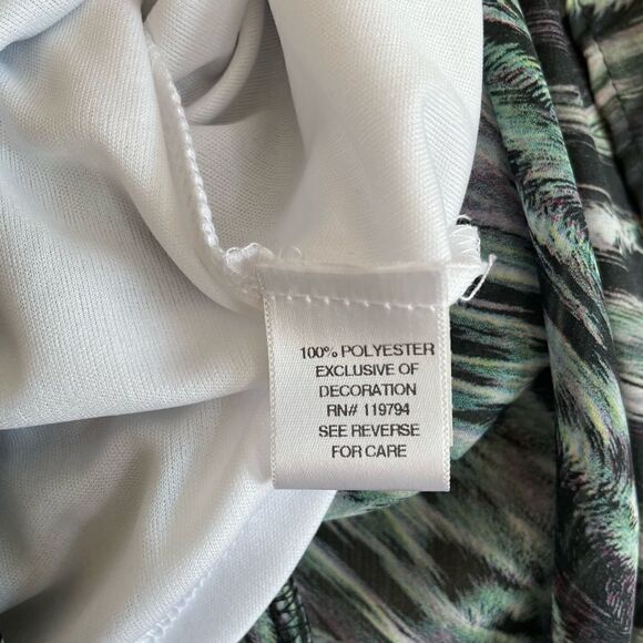 Live and Let Live Maxi Dress Size M EUC - Picture 10 of 10